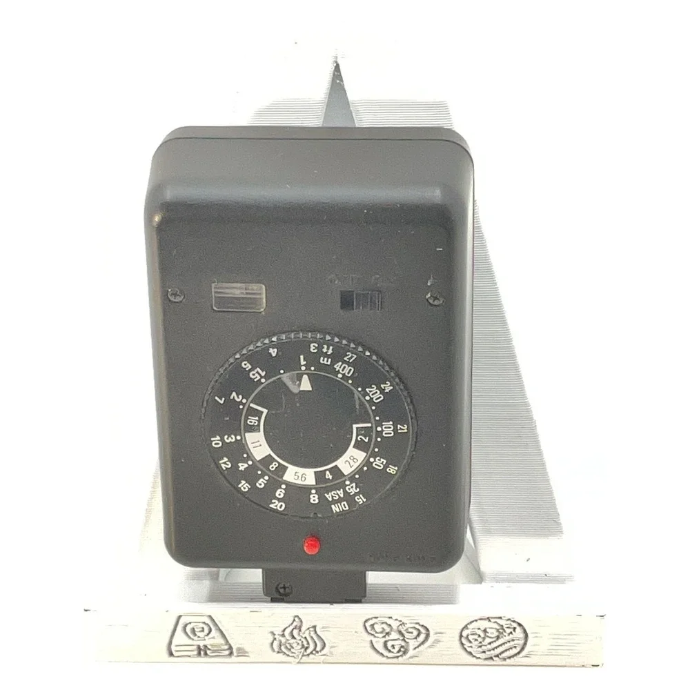 Yashica CS-14 Vintage Shoe Mount Flash‎ Unit for Parts